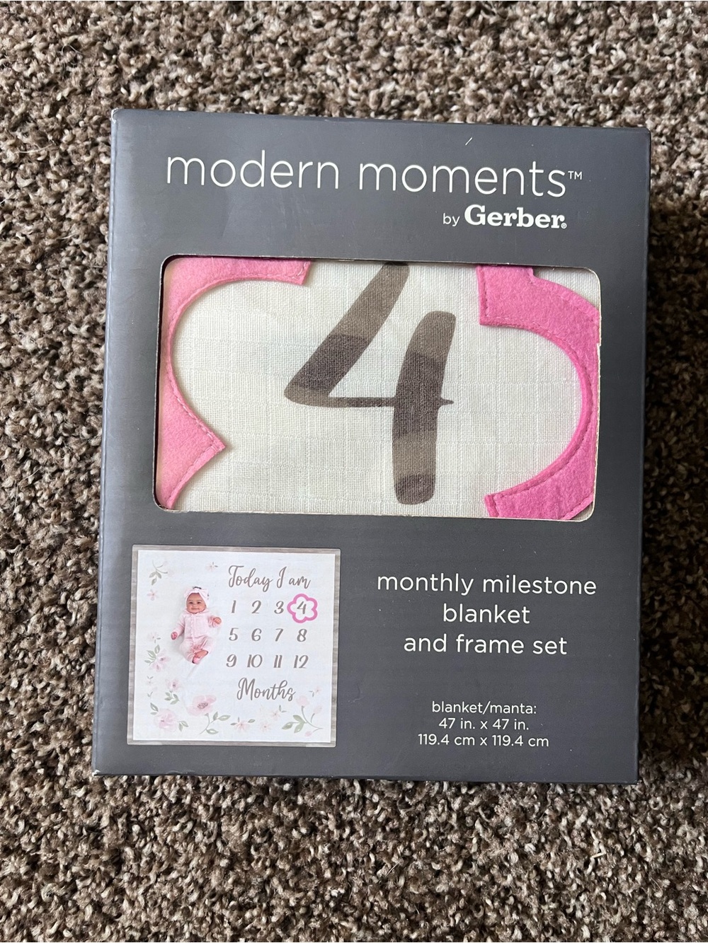 Gerber Modern Moments Monthly Milestone Blanket - Pink & Cream
